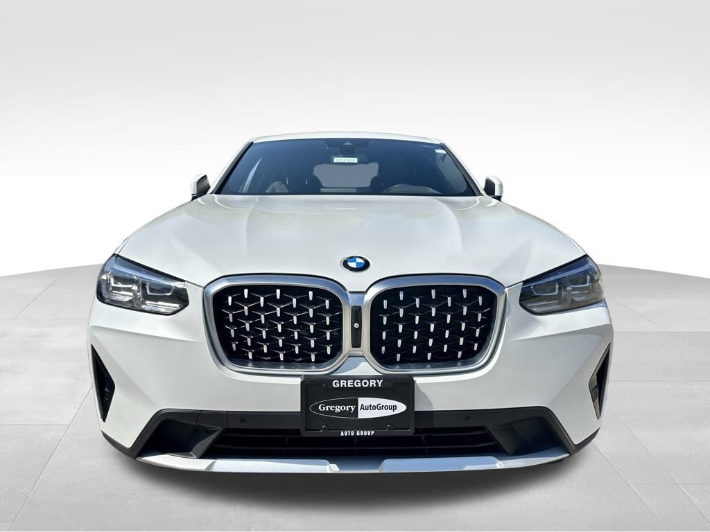 2024 Bmw X4 xDrive30i photo 2