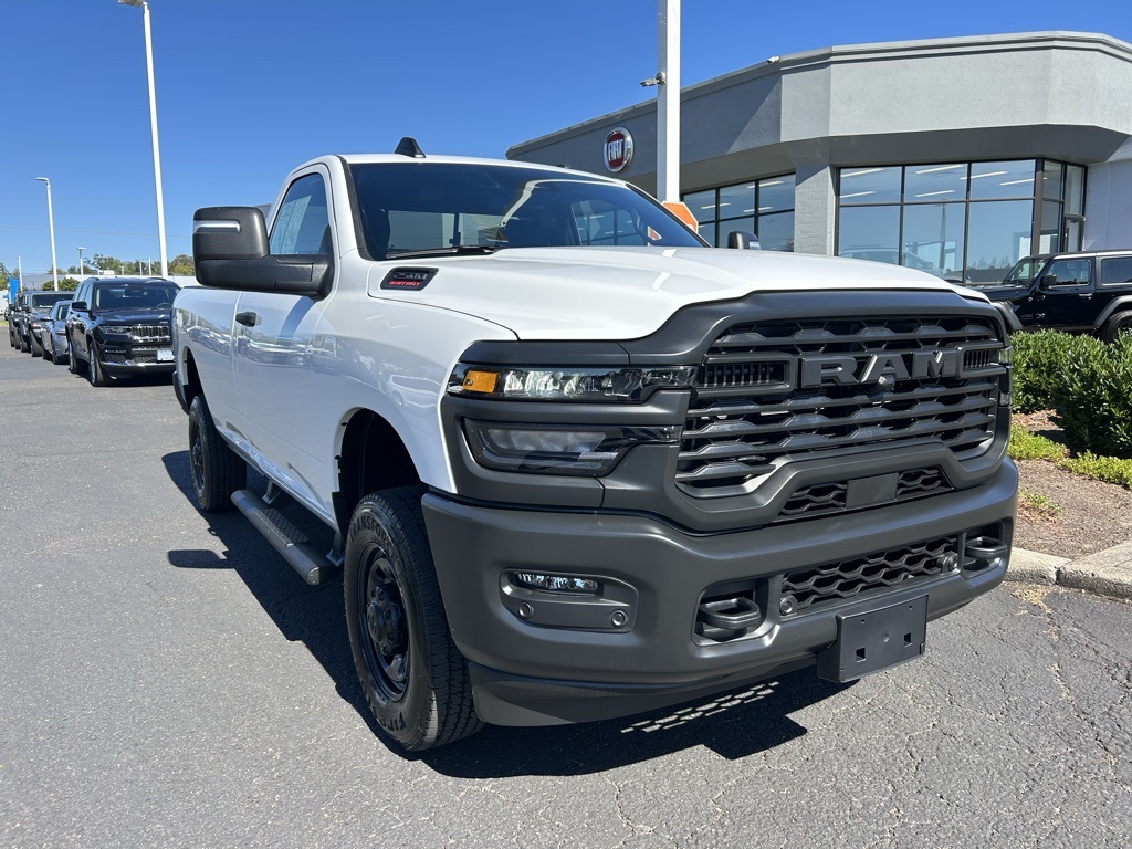 2025 Ram 2500 Tradesman photo 2