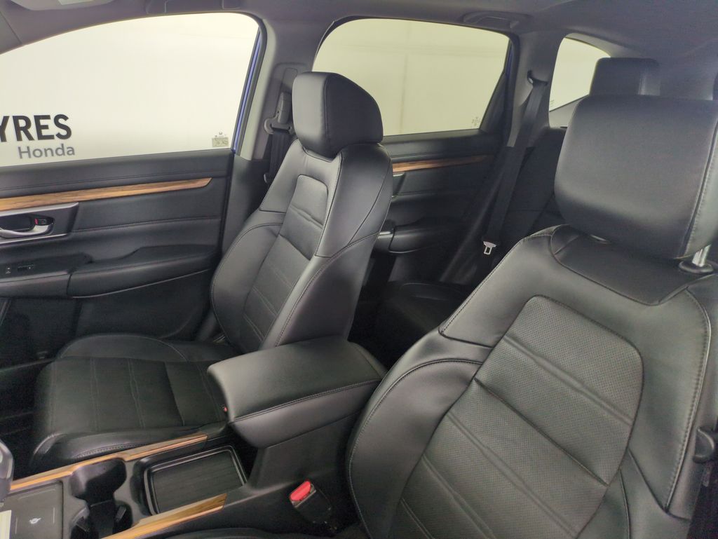 2022 Honda CR-V Touring photo 9