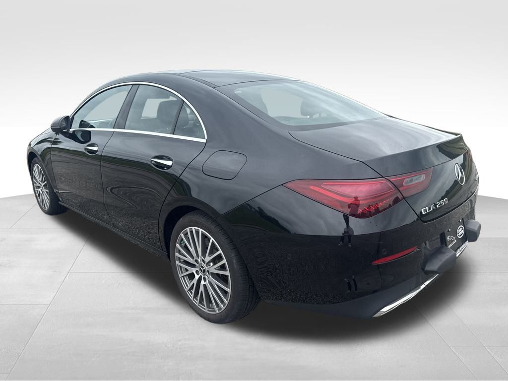 2025 Mercedes Benz CLA 250 4MATIC photo 4