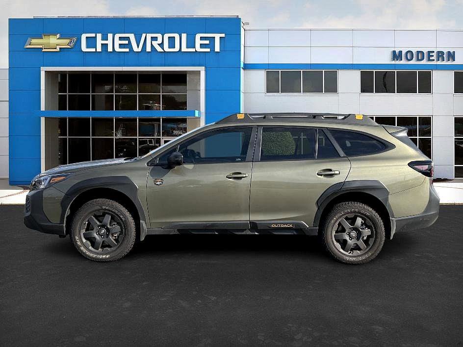 2025 Subaru Outback Wilderness photo 2