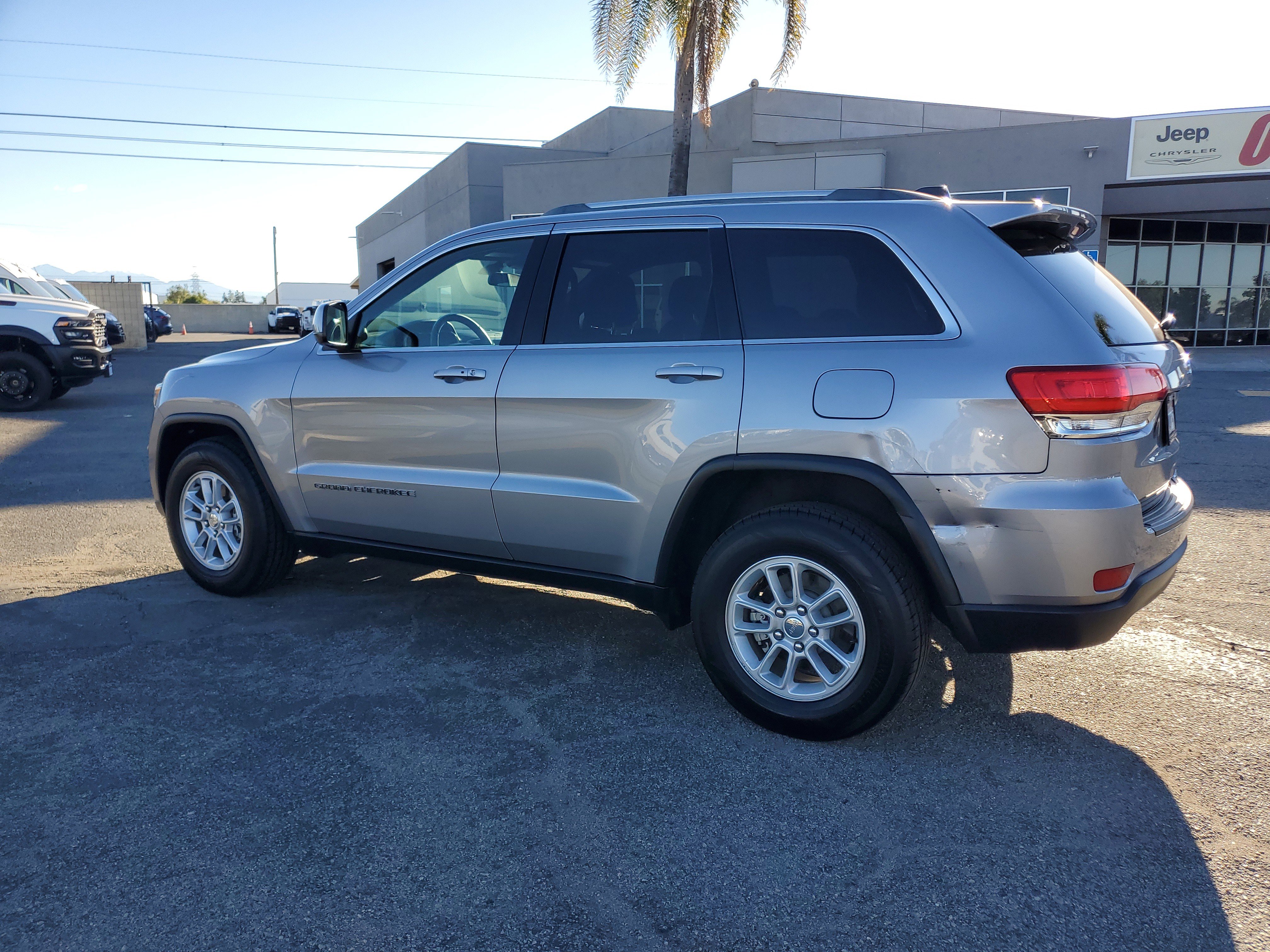 Used 2018 Jeep Grand Cherokee Laredo E with VIN 1C4RJEAG3JC145174 for sale in Fontana, CA