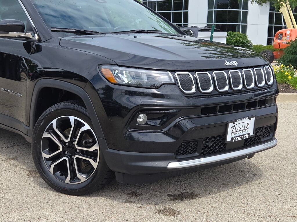 2022 Jeep Compass Limited photo 2