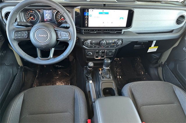 2025 Jeep Gladiator Sport S photo 4