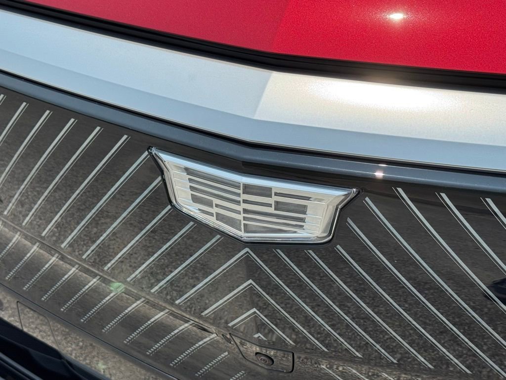 2025 Cadillac Lyriq Luxury photo 6