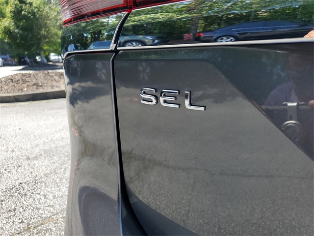 2025 Volkswagen Atlas SEL Premium R-Line photo 7