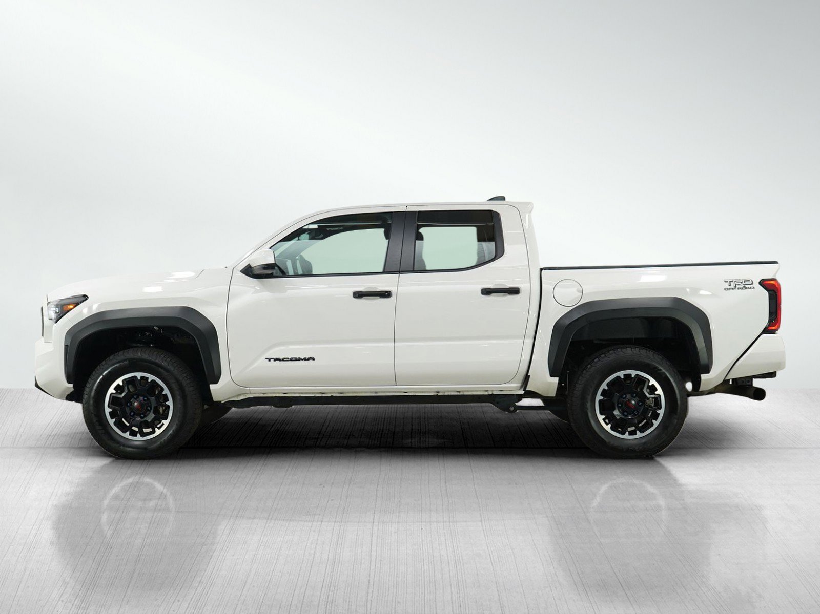 Used 2024 Toyota Tacoma TRD Off Road with VIN 3TYLB5JNXRT018793 for sale in Bloomington, Minnesota