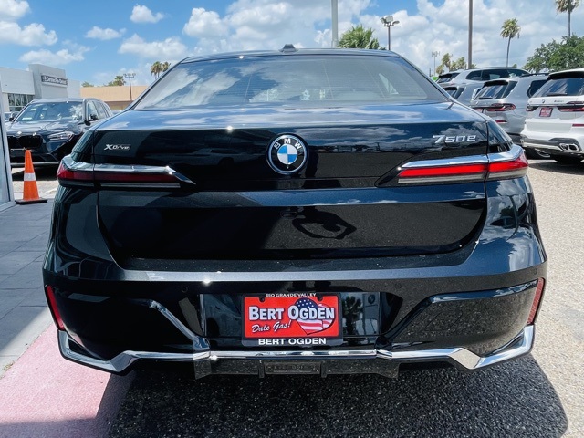 2025 Bmw 750e 750e xDrive photo 11