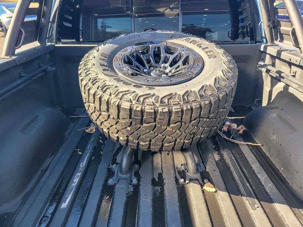 2021 RAM 1500 - Image 18