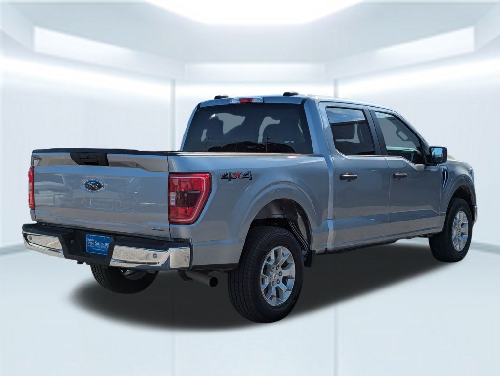 2023 Ford F-150 XLT photo 5