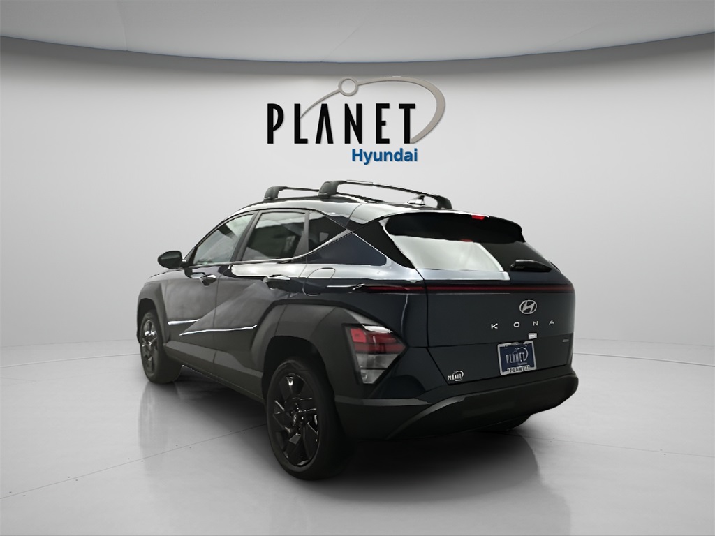 2026 Hyundai Kona SEL photo 2