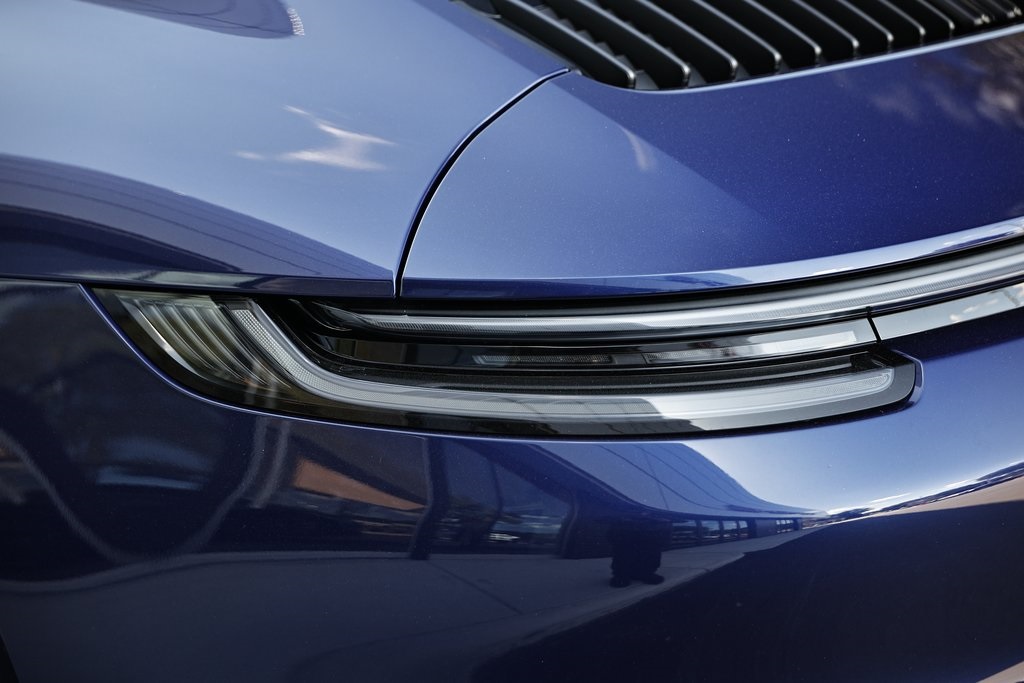 2023 Porsche 911 T photo 14