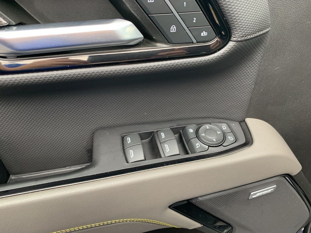 2022 Chevrolet Silverado 1500 ZR2 photo 13