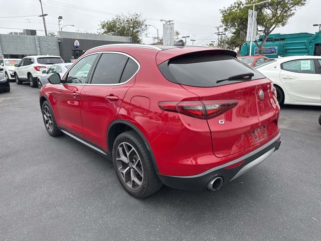 2019 Alfa Romeo Stelvio Ti photo 3