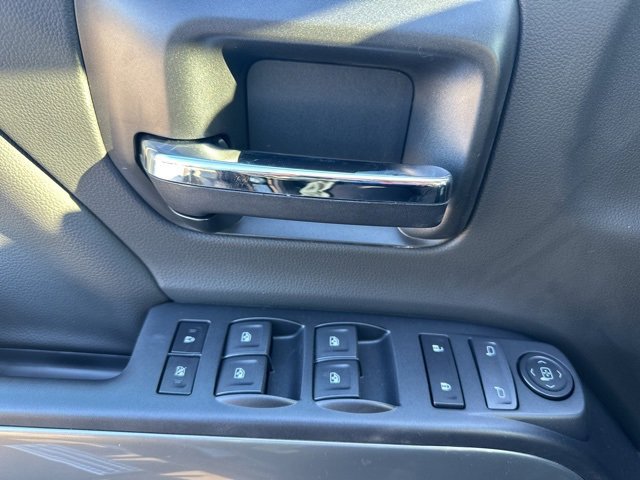 2024 Chevrolet Silverado 6500HD LT photo 27
