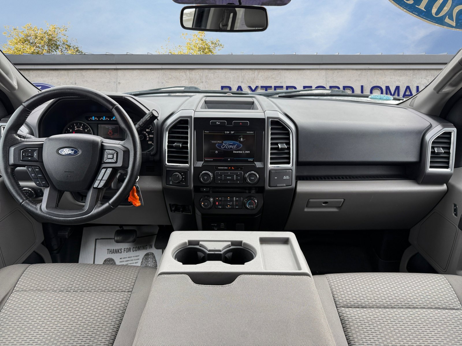 2015 Ford F-150 XLT photo 4