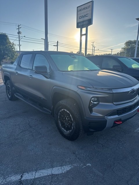 2026 Chevrolet Silverado EV Trail Boss photo 3