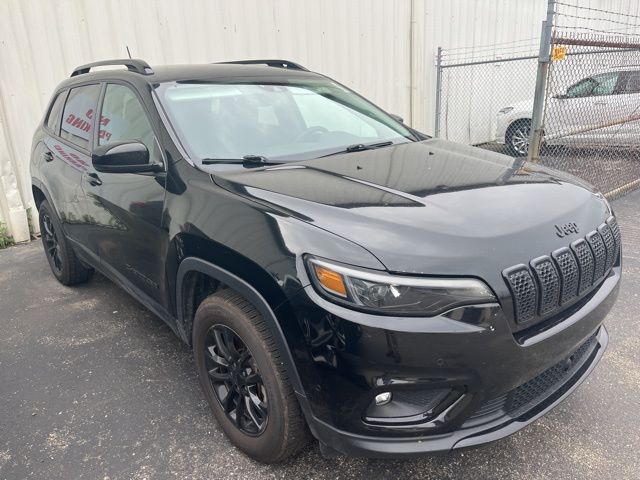 2023 Jeep Cherokee Altitude photo 3