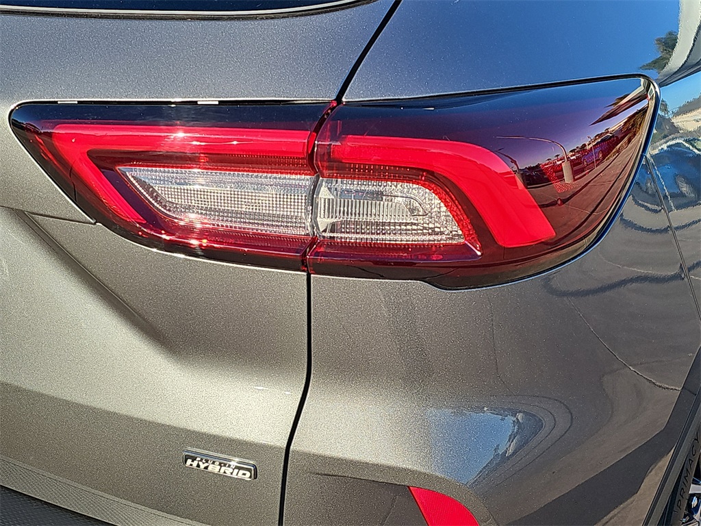 2025 Ford Escape Plug-In Hybrid photo 39