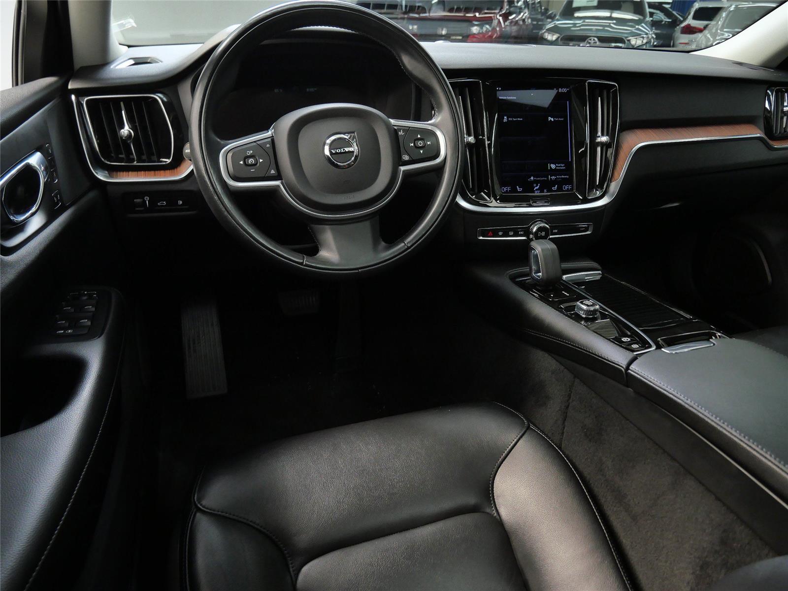 Used 2022 Volvo S60 R-Design Expression with VIN 7JRBR0FZ8NG160373 for sale in Minnetonka, Minnesota