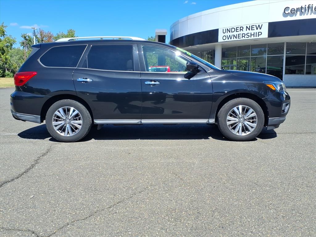 2019 Nissan Pathfinder