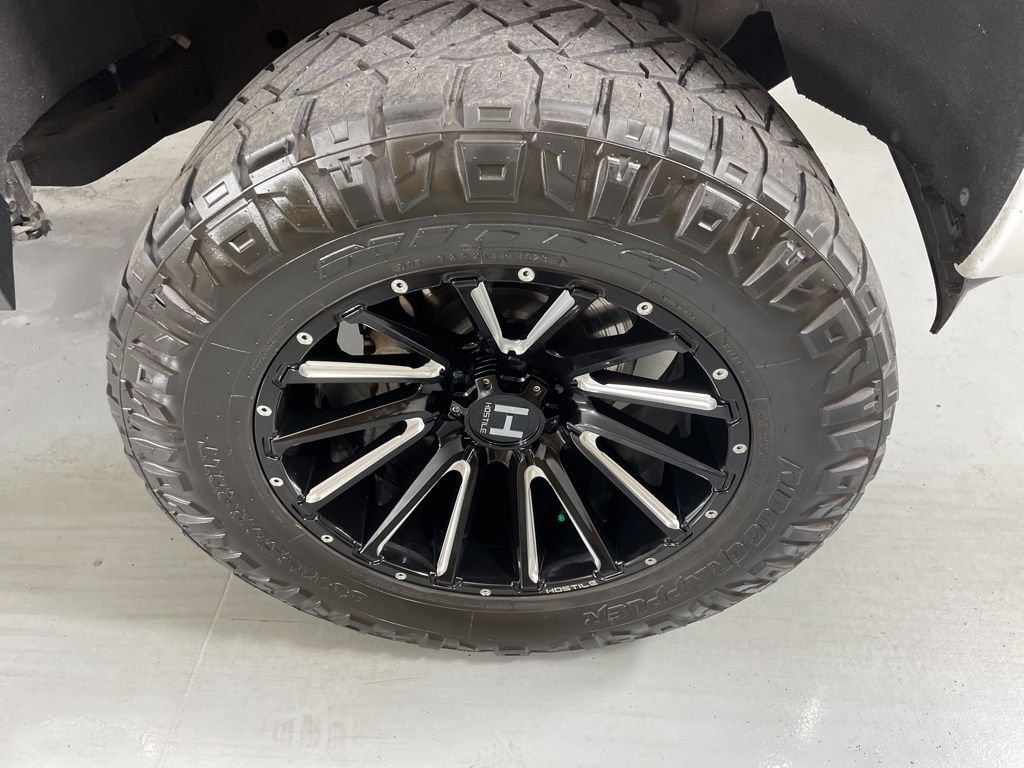2023 Chevrolet Silverado 1500 RST photo 11