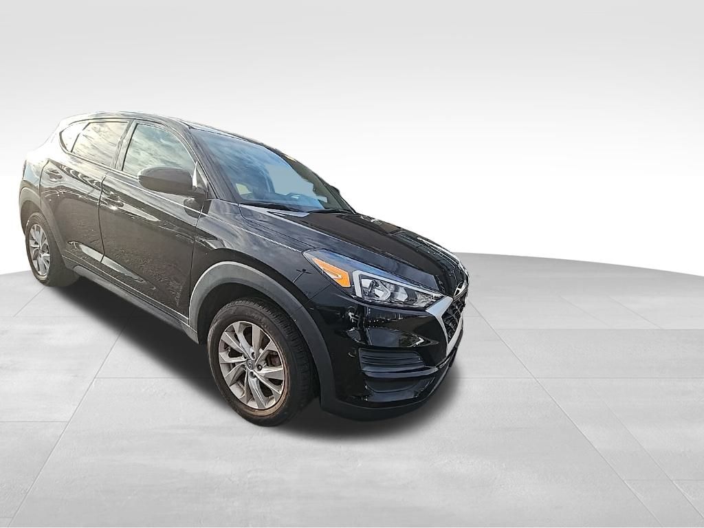 2021 Hyundai Tucson SE photo 3