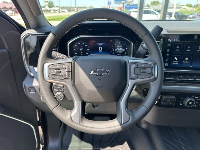2025 Chevrolet Silverado 1500 RST photo 17