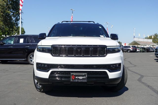 2024 Jeep Grand Wagoneer L II photo 2