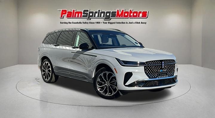 2026 Lincoln Nautilus Reserve's photo