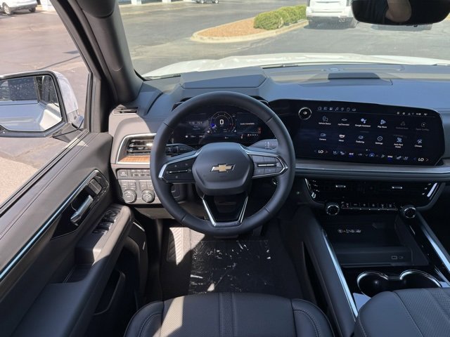 2025 Chevrolet Tahoe High Country photo 17