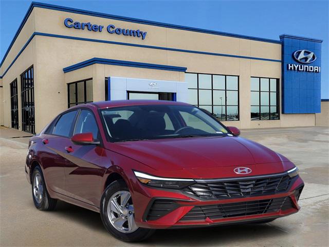 2026 Hyundai Elantra SE's photo