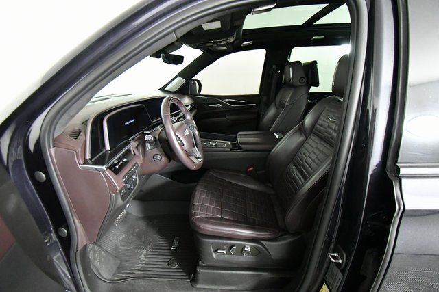 2022 Cadillac Escalade Sport Platinum photo 11