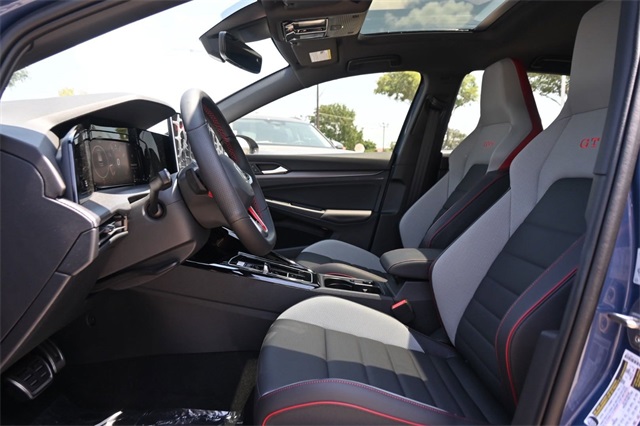 2025 Volkswagen Golf GTI Autobahn photo 14