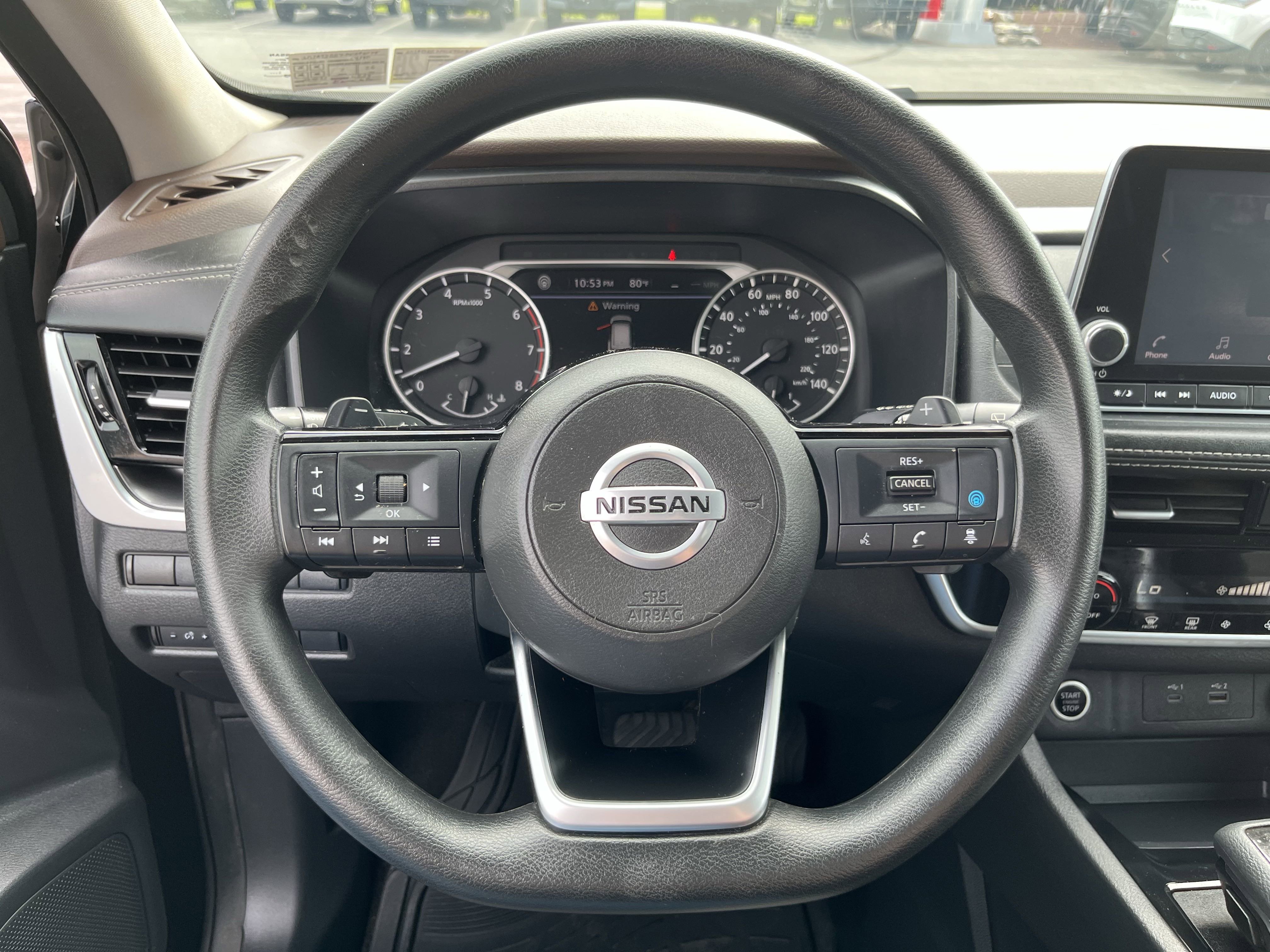 2021 Nissan Rogue AWD SV photo 3