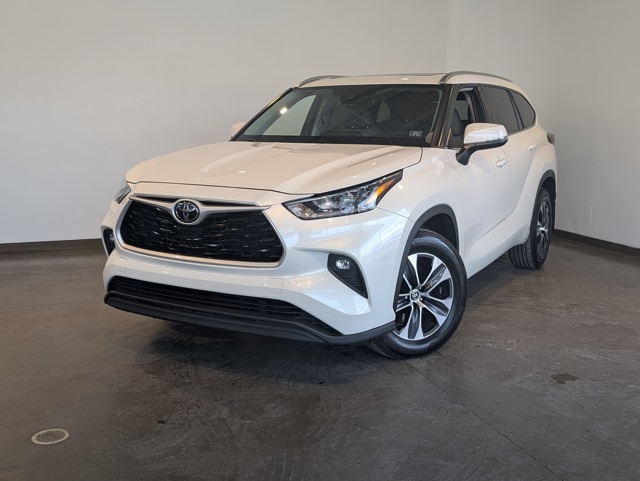 2020 Toyota Highlander XLE's photo