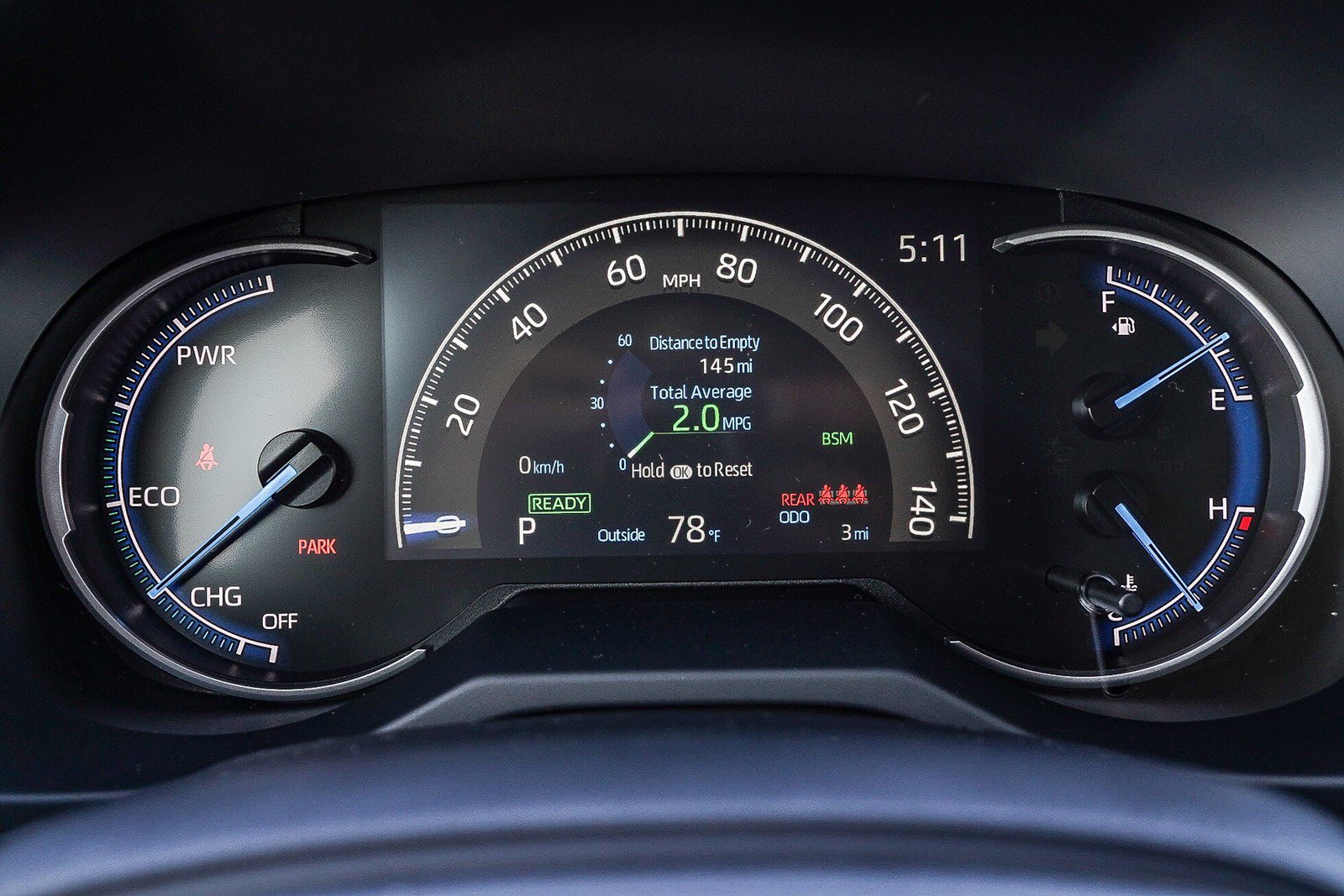 2025 Toyota RAV4 Hybrid LE photo 18