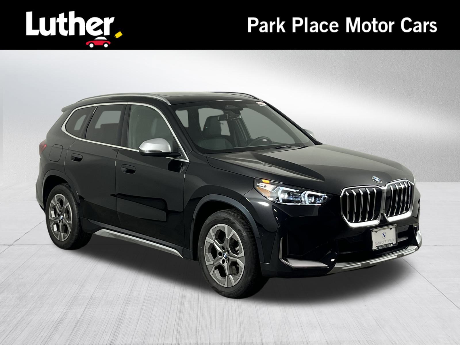 2023 BMW X1 28i's photo