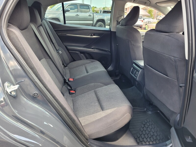 2025 Toyota Camry LE photo 12