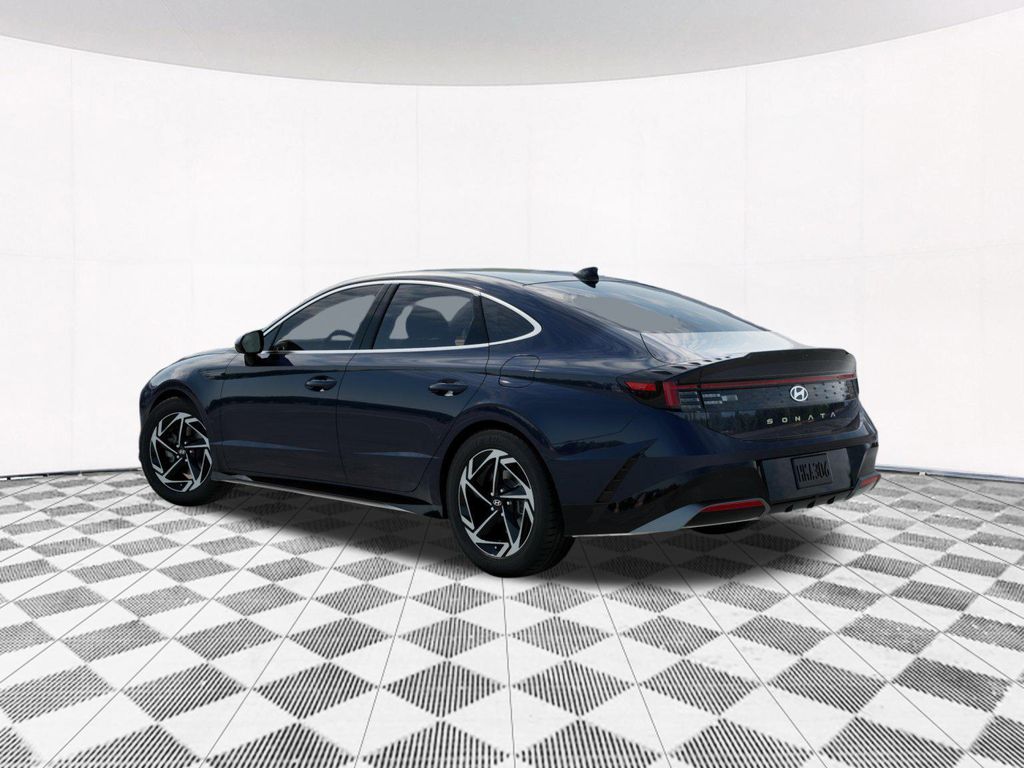 2026 Hyundai Sonata SEL Sport photo 4