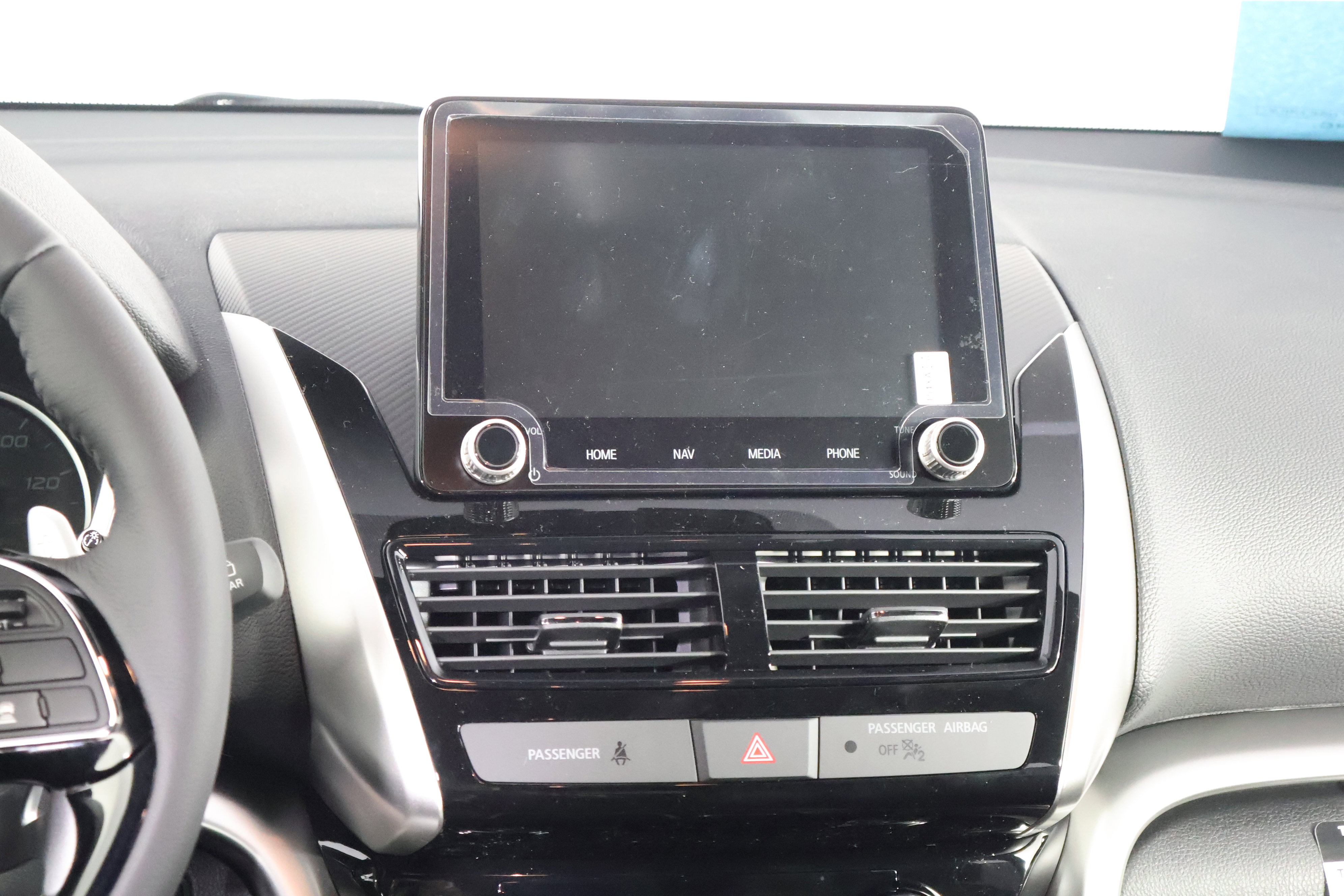 2025 Mitsubishi Eclipse Cross SEL photo 12