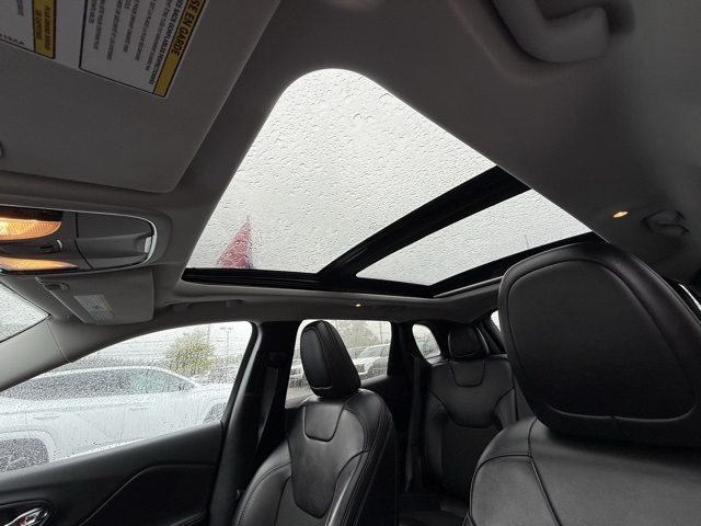 2021 Jeep Cherokee Latitude photo 14