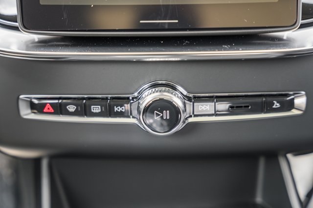 2026 Volvo XC90 photo 18
