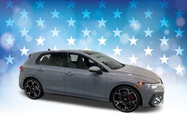 2025 Volkswagen Golf GTI Autobahn photo 2