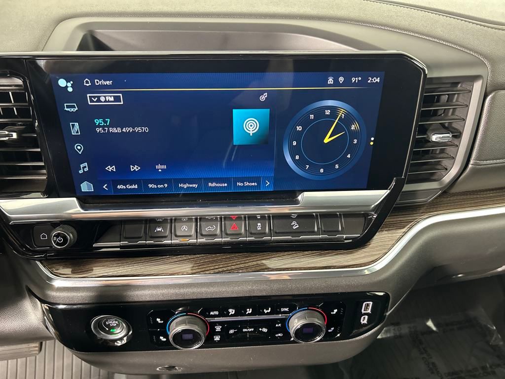 2023 Chevrolet Silverado 1500 LT photo 21