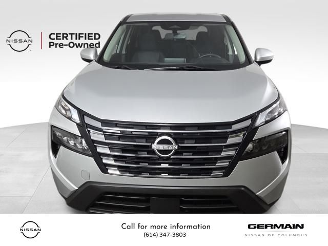 2024 Nissan Rogue SV photo 2
