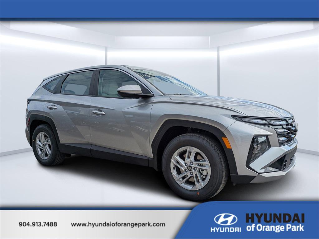 2026 Hyundai Tucson SE's photo