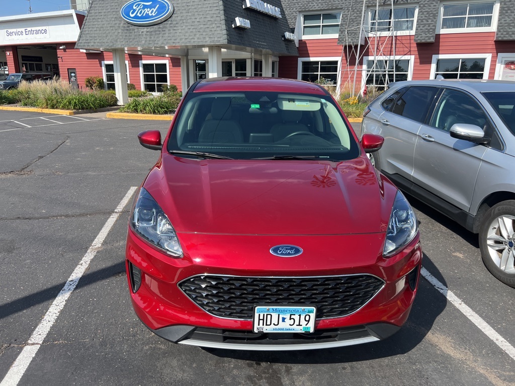 2020 Ford Escape SE photo 2