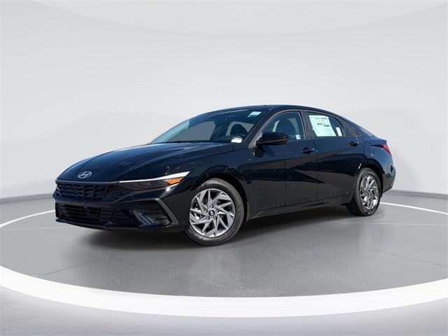 2026 Hyundai Elantra Blue's photo