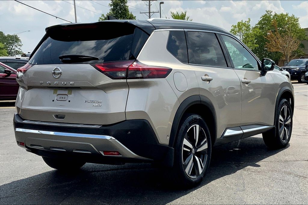 2021 Nissan Rogue Platinum photo 11